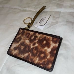 COACH cheetah/leopard print wristlet LI/MULITCOLOR